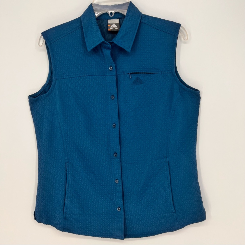 Nike ACG Women's Top Large Sleeveless Vented Blue Seersucker Vented Outdoor